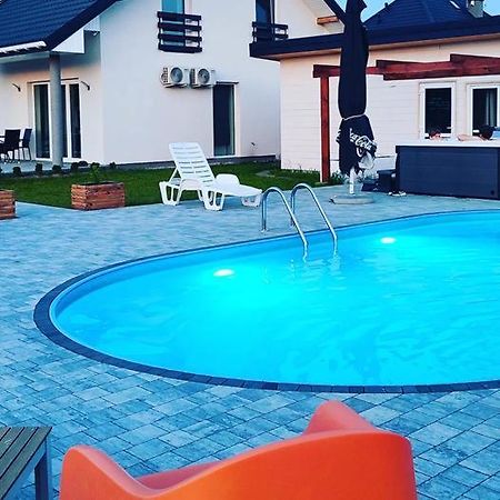 Apartamenty Wilga Spokojne Miejsce Z Calorocznym Jacuzzi I Letnim Basenem 维尔加 外观 照片