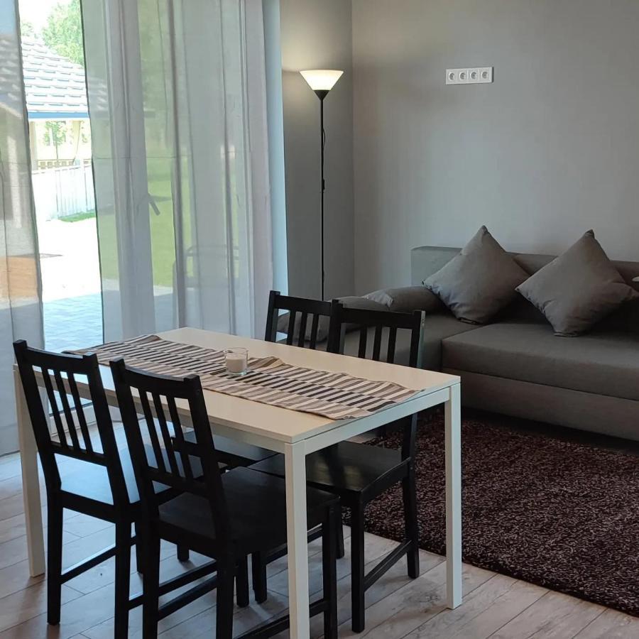 Apartamenty Wilga Spokojne Miejsce Z Calorocznym Jacuzzi I Letnim Basenem 维尔加 外观 照片