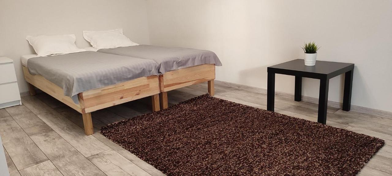 Apartamenty Wilga Spokojne Miejsce Z Calorocznym Jacuzzi I Letnim Basenem 维尔加 外观 照片