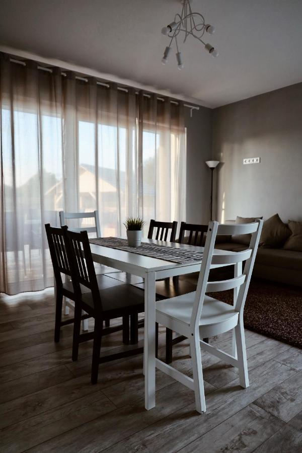 Apartamenty Wilga Spokojne Miejsce Z Calorocznym Jacuzzi I Letnim Basenem 维尔加 外观 照片