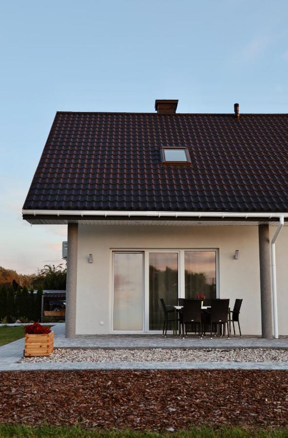 Apartamenty Wilga Spokojne Miejsce Z Calorocznym Jacuzzi I Letnim Basenem 维尔加 外观 照片
